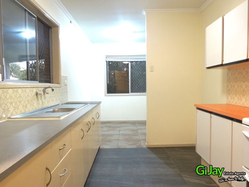 523 Mains Rd, Macgregor QLD 4109