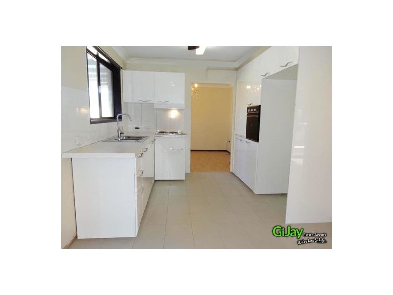 9 Feluga Street, Shailer Park QLD 4128