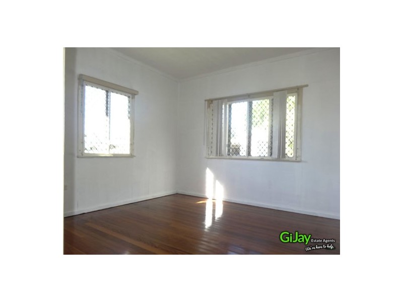 118 Bradman St, Sunnybank Hills QLD 4109