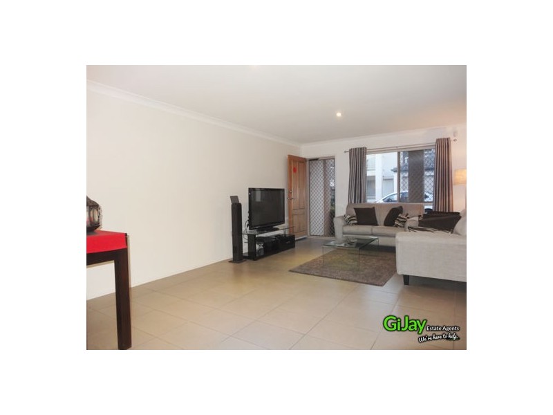 31/18 Mornington Ct, Calamvale QLD 4116