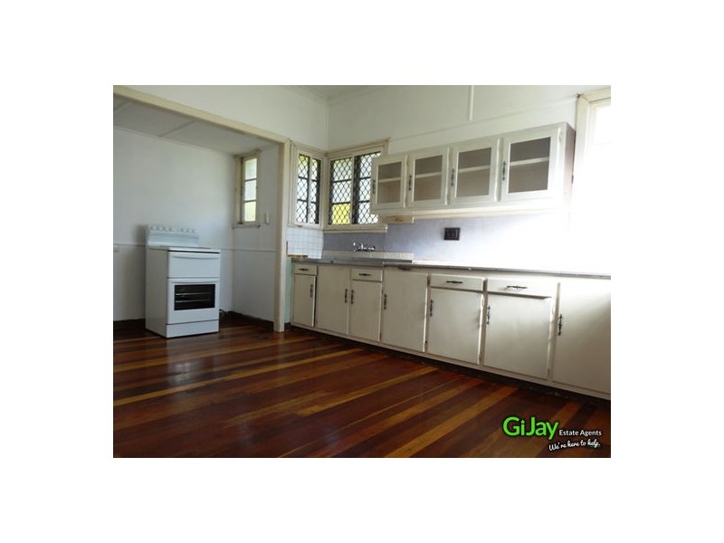 118 Bradman St, Sunnybank Hills QLD 4109