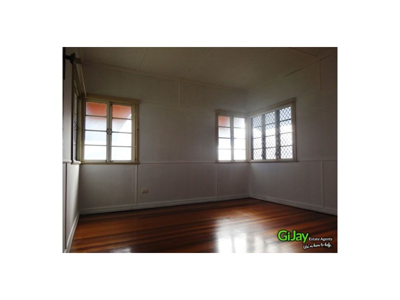 118 Bradman St, Sunnybank Hills QLD 4109