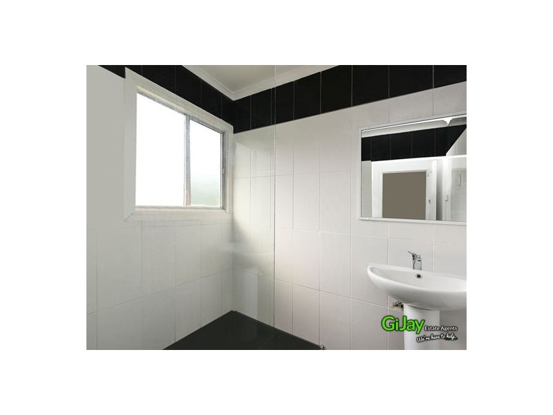 17 Moore St, Logan Central QLD 4114