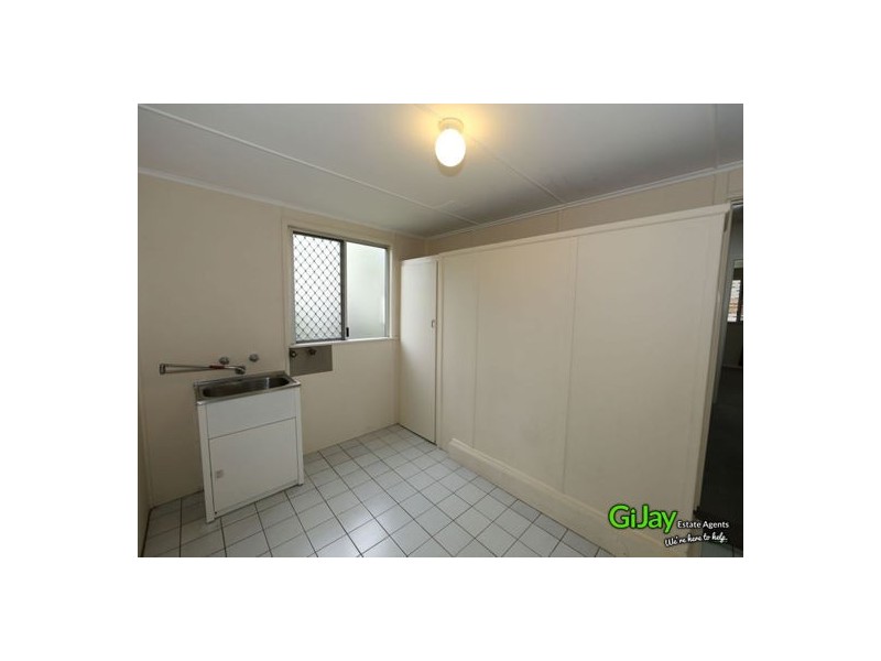 559 Newnham Rd, Upper Mount Gravatt QLD 4122