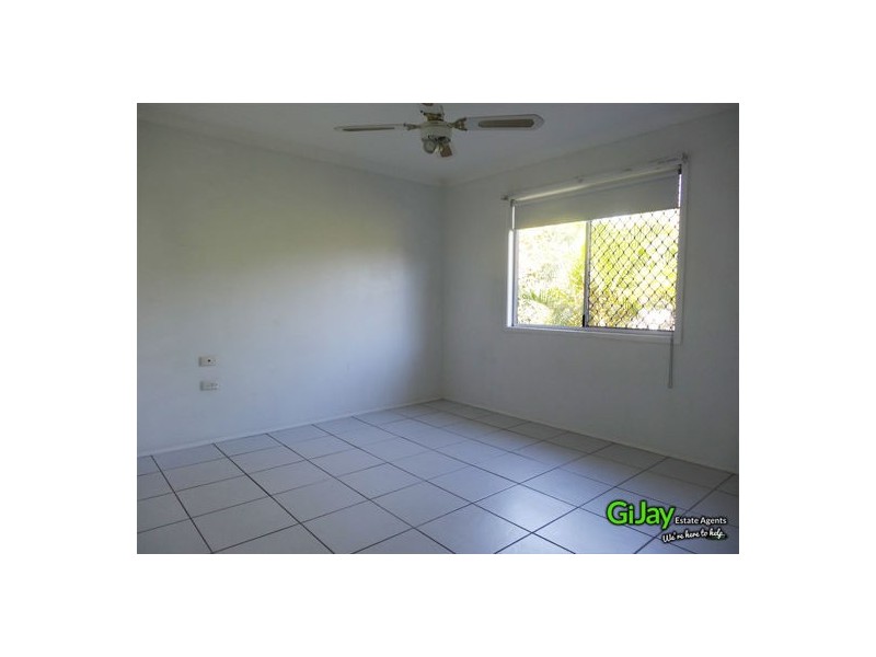 9 Oakdale St, Browns Plains QLD 4118