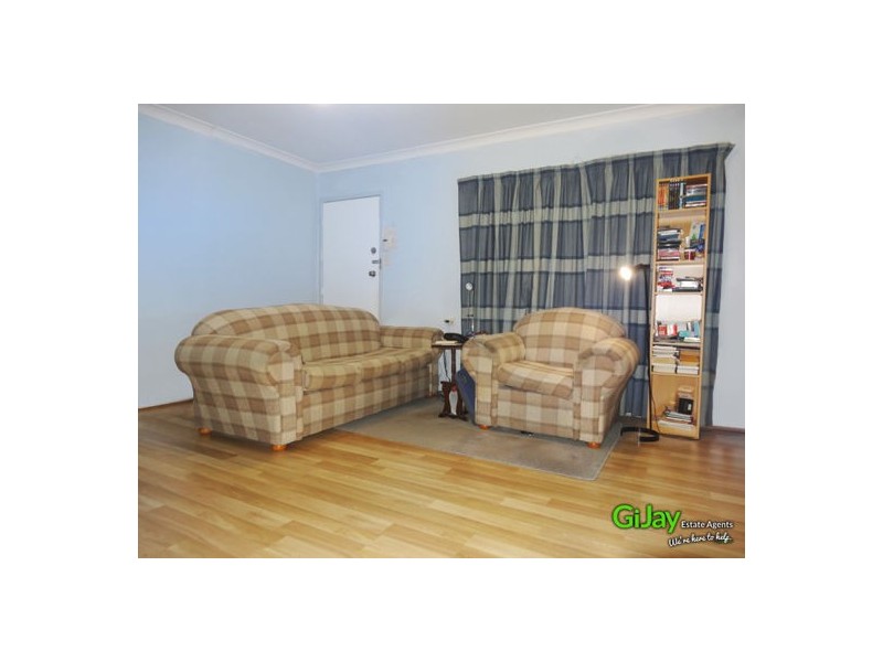 3 Moore St, Logan Central QLD 4114
