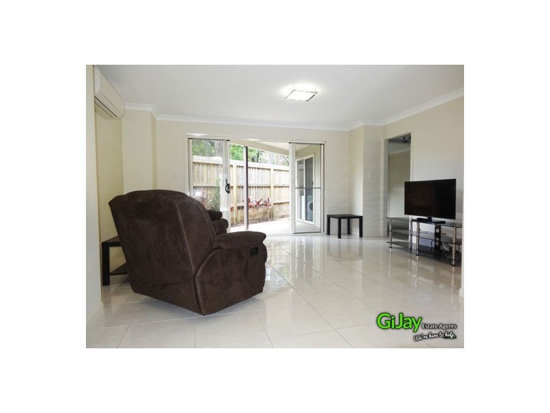 2/5 Clausen St, Mount Gravatt East QLD 4122