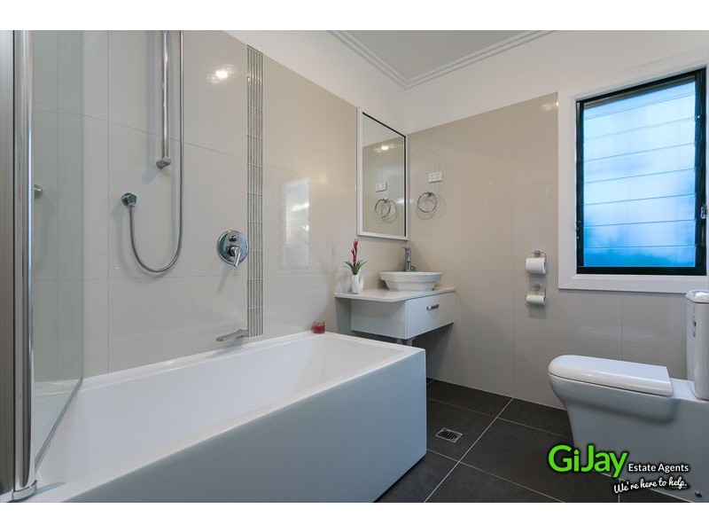 Mount Gravatt QLD 4122