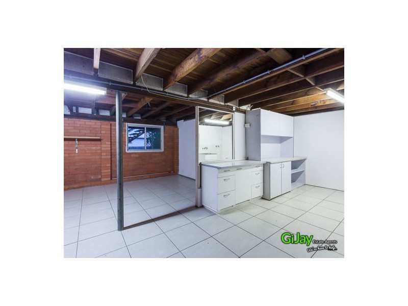 71 Troughton Rd, Sunnybank QLD 4109