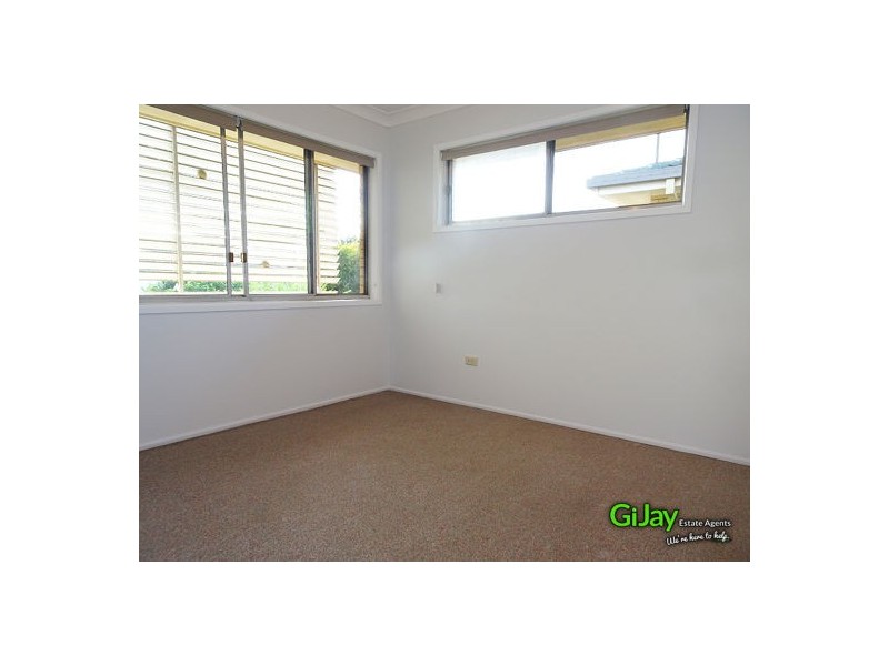 123 Ham Road, Mansfield QLD 4122