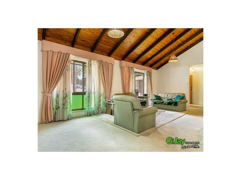 819A Cavendish Road, Holland Park QLD 4121