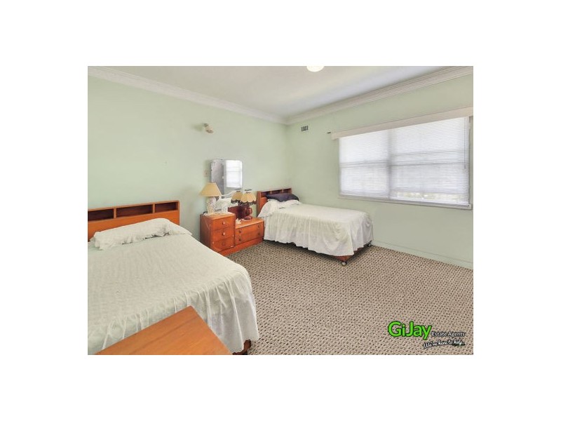 7 Blacket Street, Annerley QLD 4103