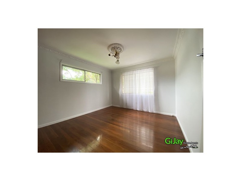 481 Warrigal Rd, Eight Mile Plains QLD 4113