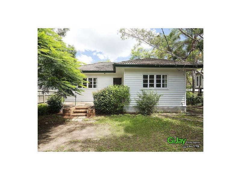 821 Cavendish Road, Holland Park QLD 4121