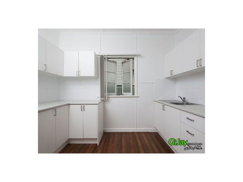 821 Cavendish Road, Holland Park QLD 4121