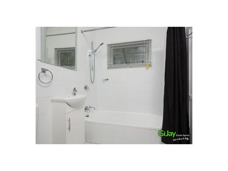 821 Cavendish Road, Holland Park QLD 4121