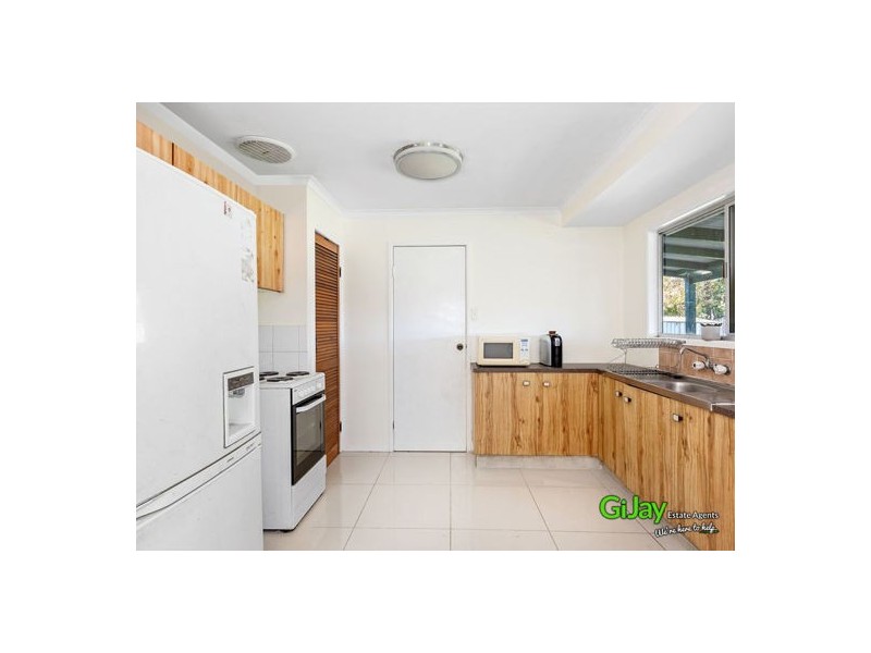 905 Kingston Rd, Waterford West QLD 4133