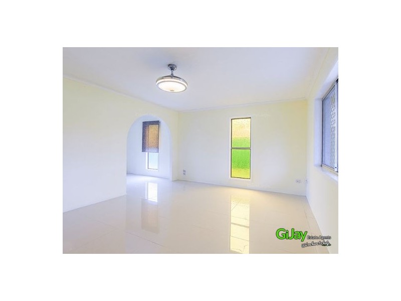 905 Kingston Rd, Waterford West QLD 4133