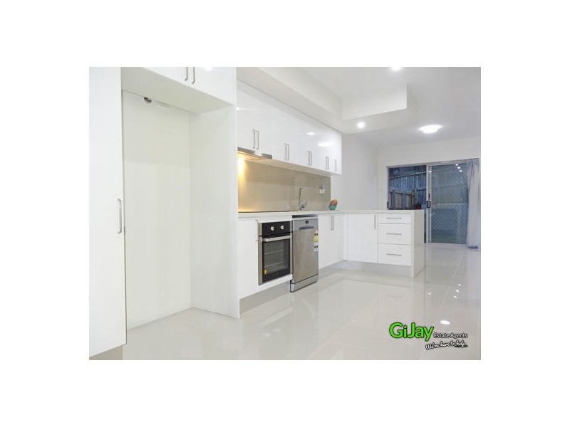 2/34 Clausen St, Mount Gravatt East QLD 4122