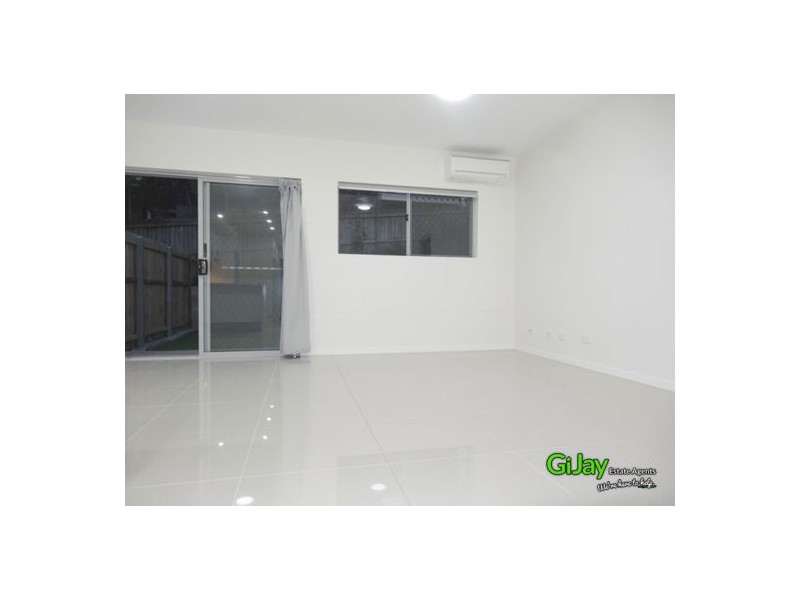 2/34 Clausen St, Mount Gravatt East QLD 4122