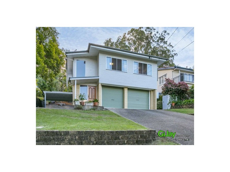 57 Dobbs St, Holland Park West QLD 4121