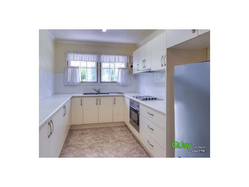 2 Hinton St, Runcorn QLD 4113