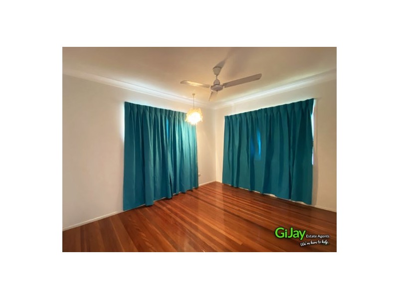 25 Novello Street, Mansfield QLD 4122