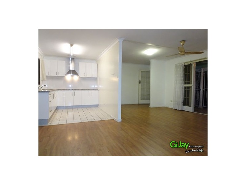 44 Macadamia Street, Macgregor QLD 4109