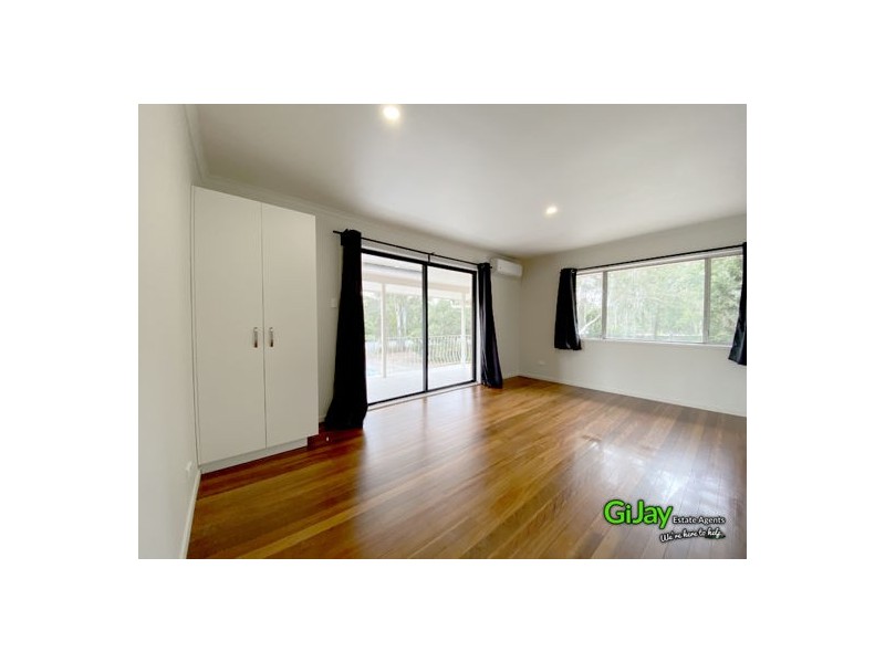 484 Loganlea Rd, Slacks Creek QLD 4127