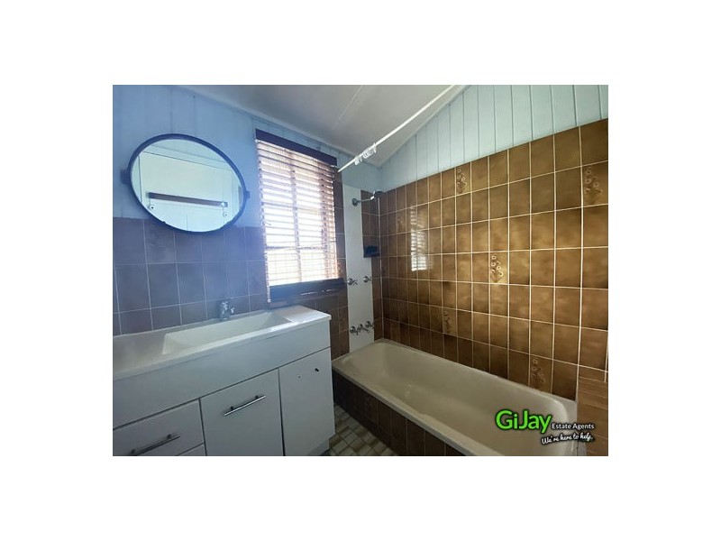 45 Dixon St, Sunnybank QLD 4109