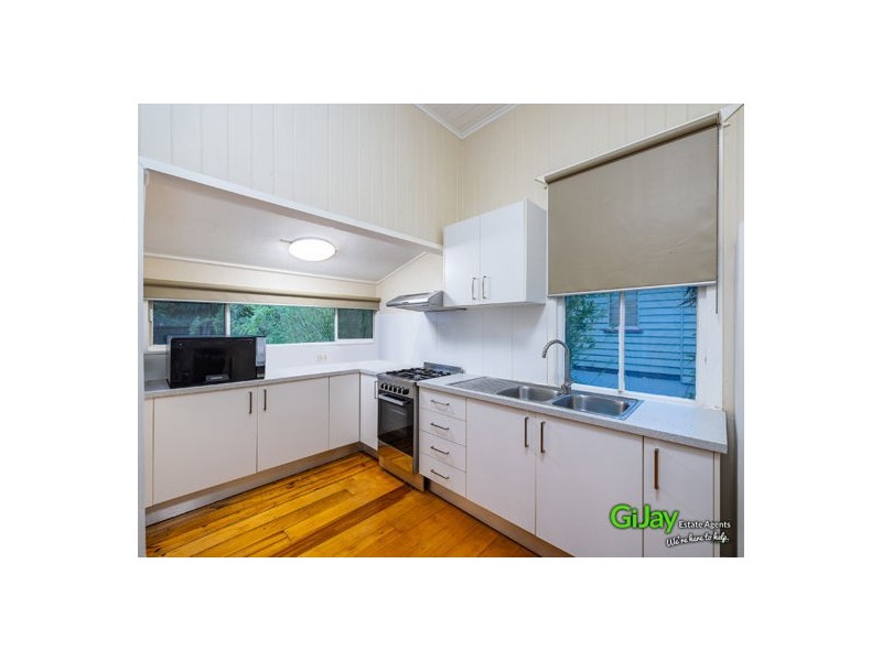 221 Juliette Street, Greenslopes QLD 4120