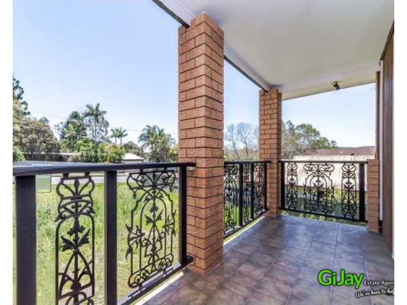 6 Tingi Avenue, Tanah Merah QLD 4128