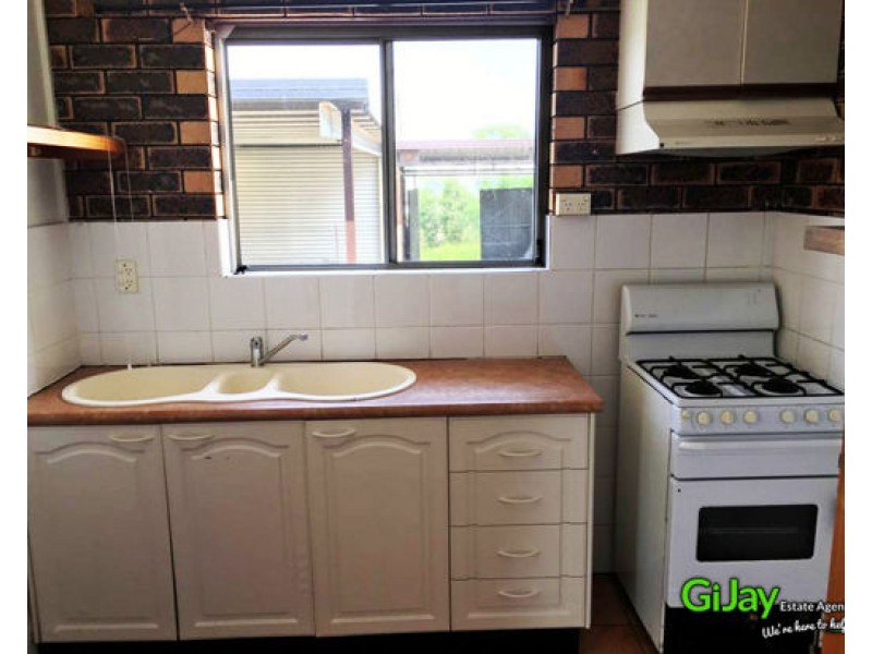 6 Tingi Avenue, Tanah Merah QLD 4128