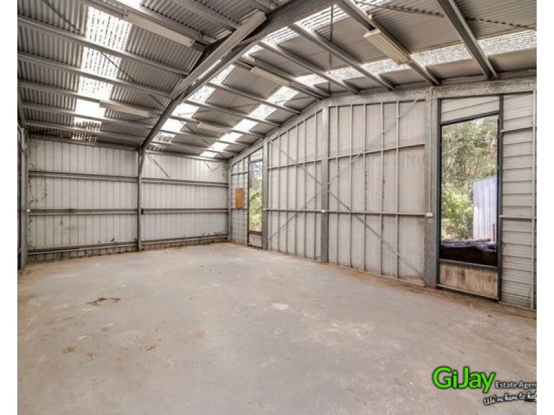 6 Tingi Avenue, Tanah Merah QLD 4128