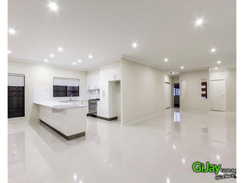 65 Tuckett Road, Salisbury QLD 4107