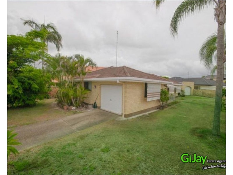 30 Arcadia Drive, Mermaid Waters QLD 4218