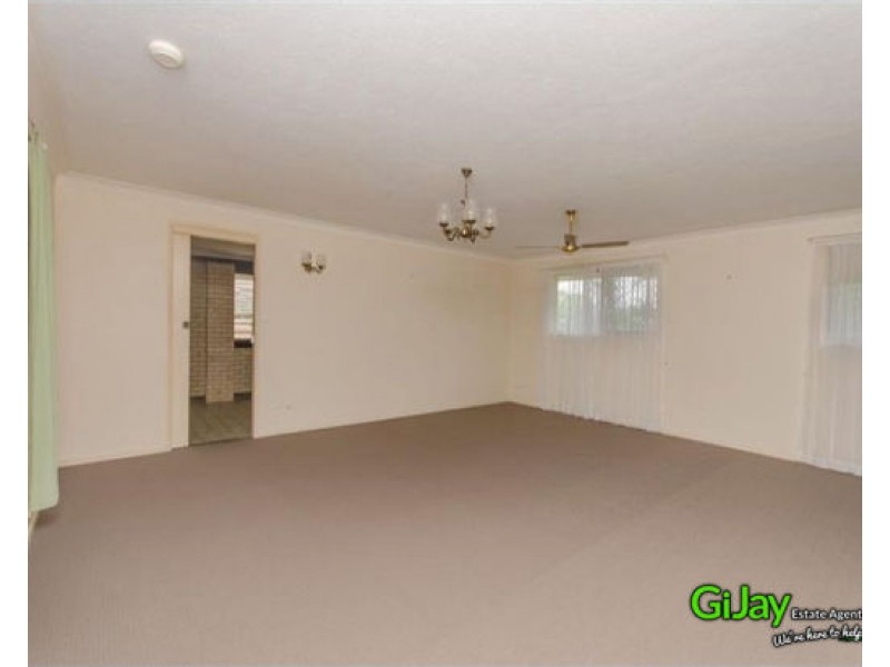 30 Arcadia Drive, Mermaid Waters QLD 4218