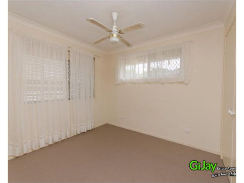 30 Arcadia Drive, Mermaid Waters QLD 4218