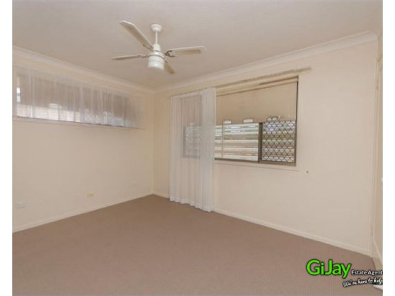 30 Arcadia Drive, Mermaid Waters QLD 4218