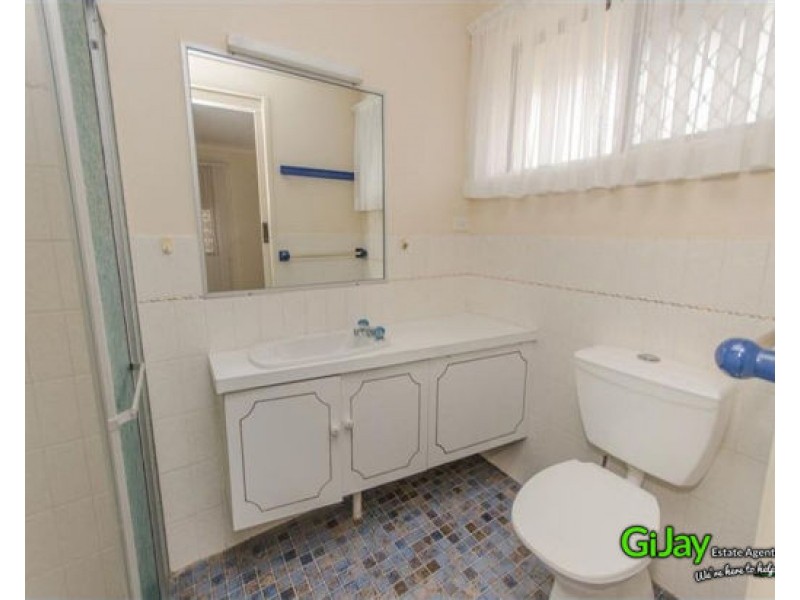 30 Arcadia Drive, Mermaid Waters QLD 4218