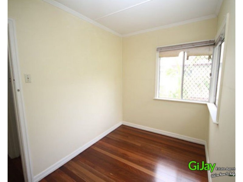 561 Newnham Road, Upper Mount Gravatt QLD 4122