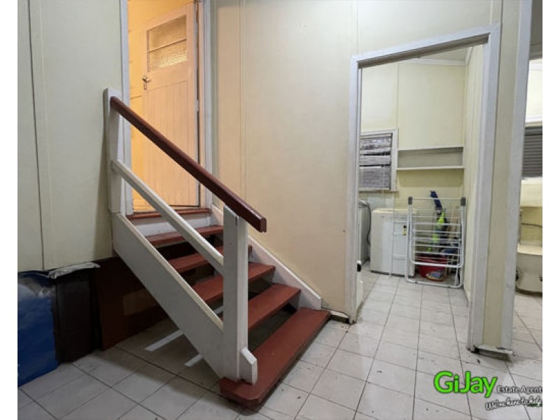 561 Newnham Road, Upper Mount Gravatt QLD 4122