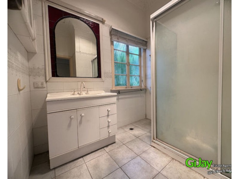 174 Cornwall St, Woolloongabba QLD 4102