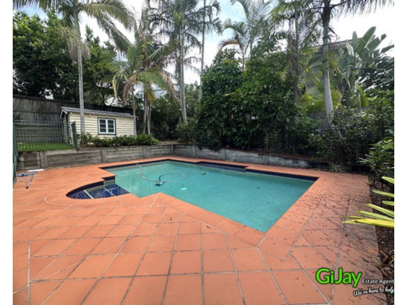 41 Brown Street, Camp Hill QLD 4152