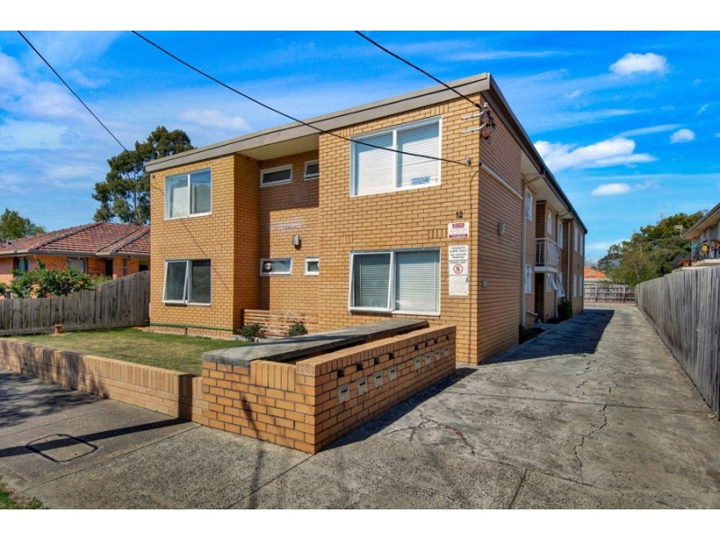 8/12 McColl Court, Brunswick West VIC 3055