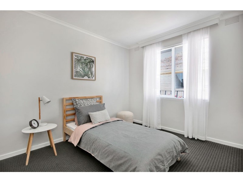 8/12 McColl Court, Brunswick West VIC 3055