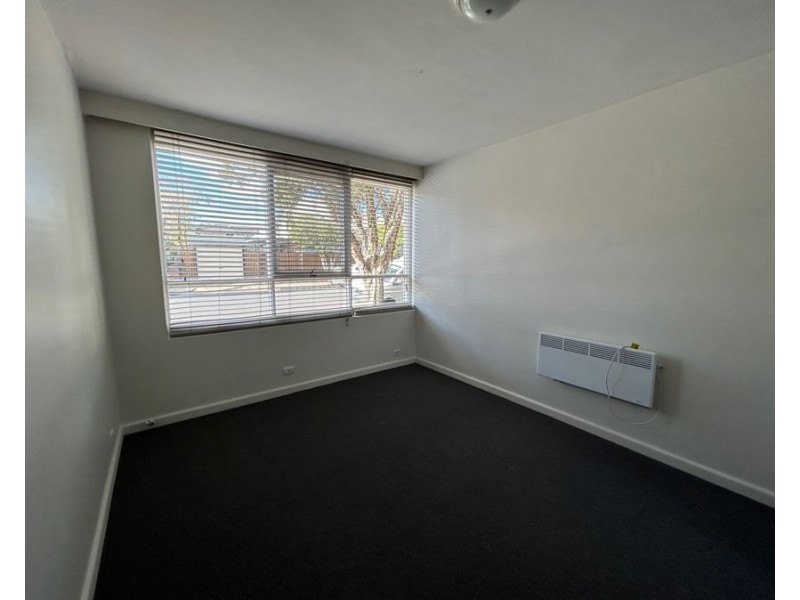 4/305 Albion Street, Brunswick VIC 3056