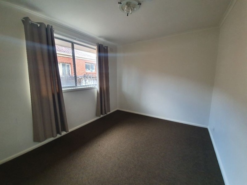 2/64 De Carle Street, Brunswick VIC 3056