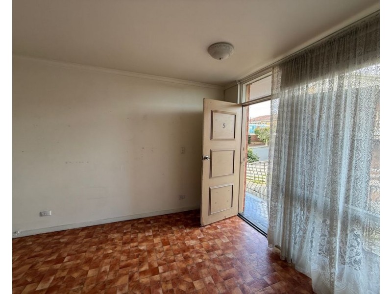 5/3 Passfield Street, Brunswick West VIC 3055