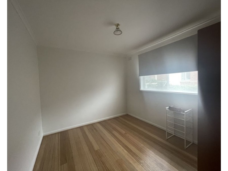 3/64 Decarle Street, Brunswick VIC 3056